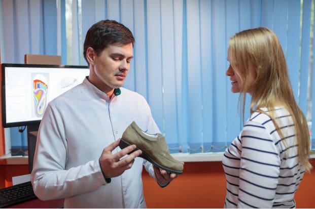 How to wisely choose orthopedic shoes in Egypt?