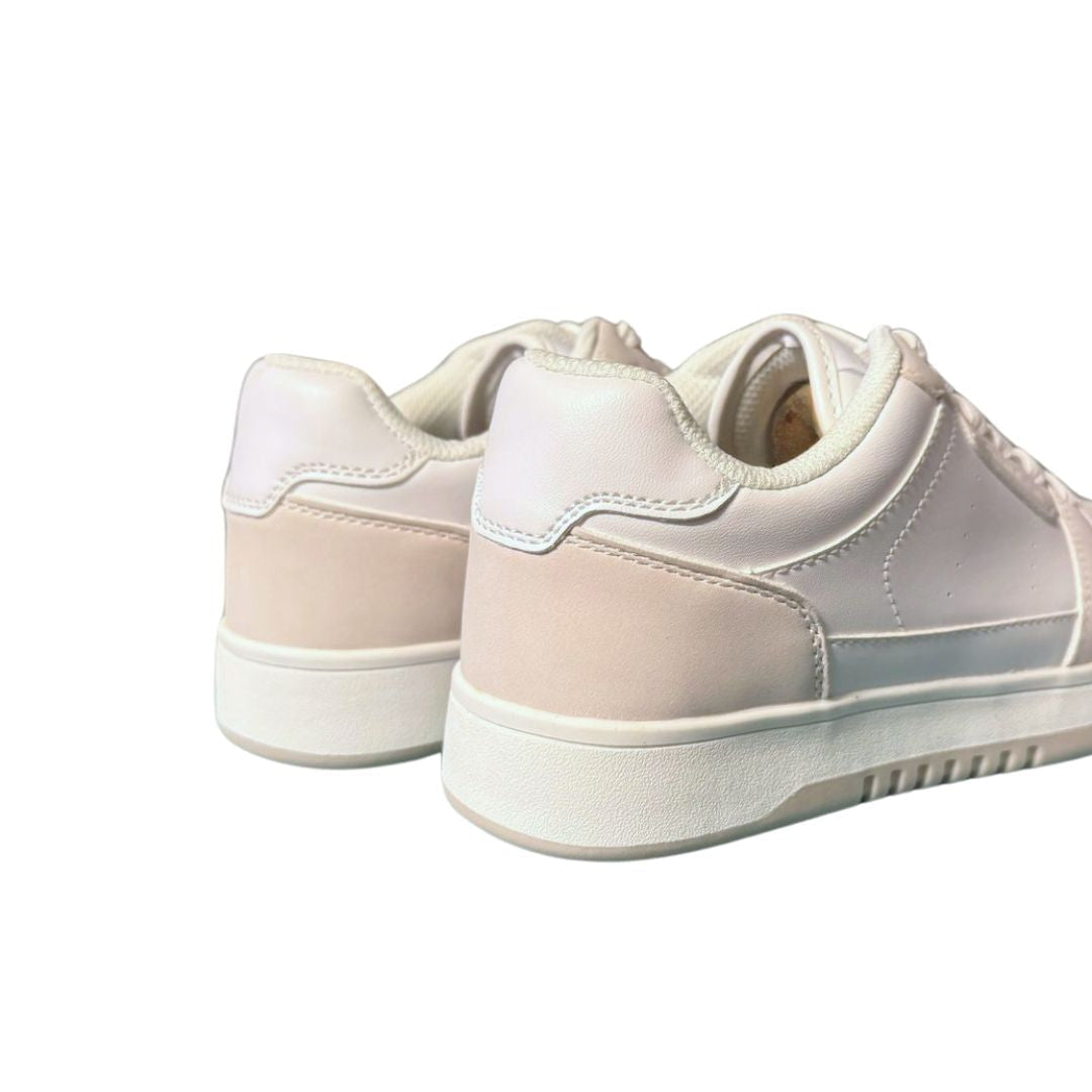 Calvin Klein Hattea 2 Sneakers Women - WHTBEG