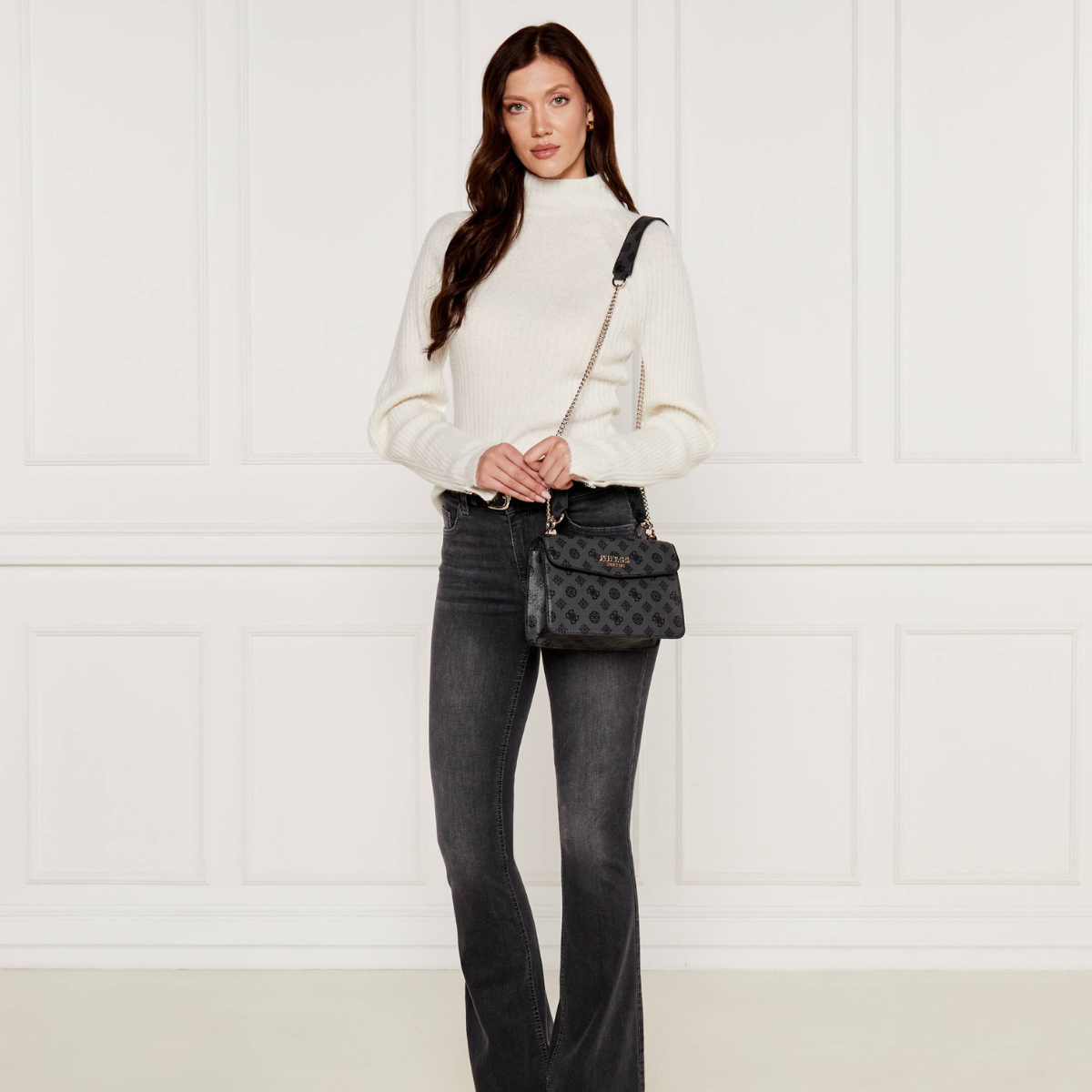 GUESS Evelune Convertible Xbody Flap - GRY - Gray