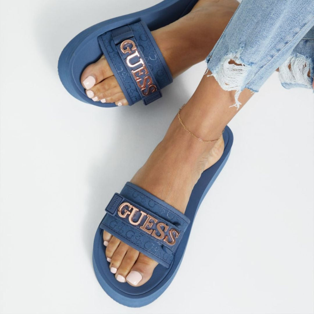 GUESS Peers Logo Slide Sandals - BLU