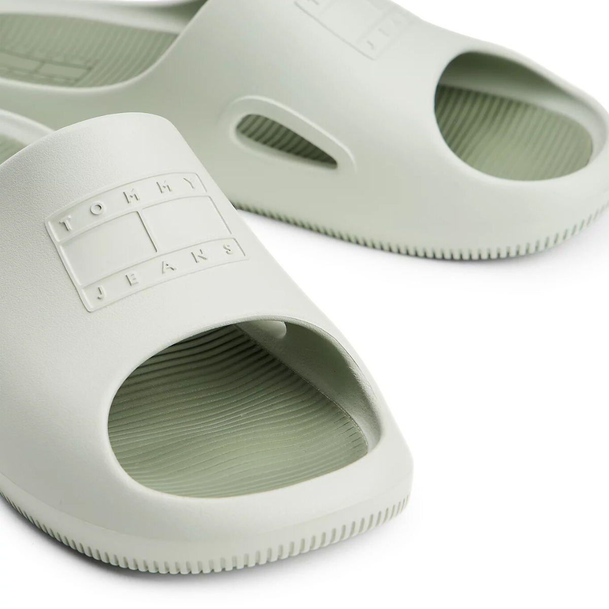 Tommy Hilfiger Cutout Embossed Pool Slides MNT
