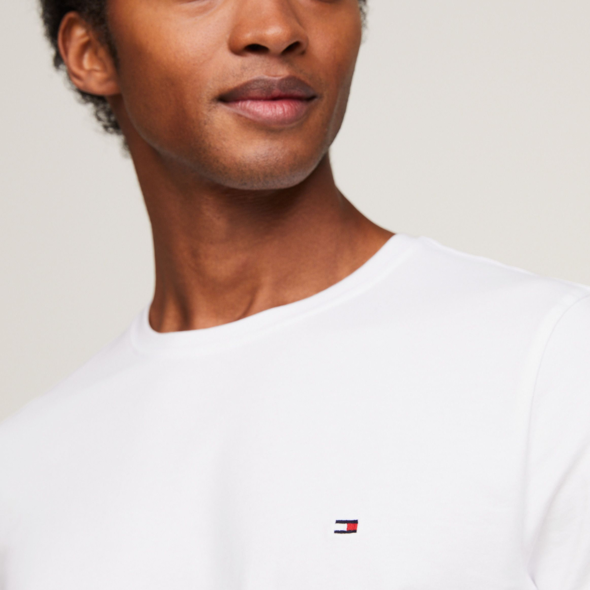 Tommy Hilfiger Logo Flag Detail Crew Neck T-Shirt