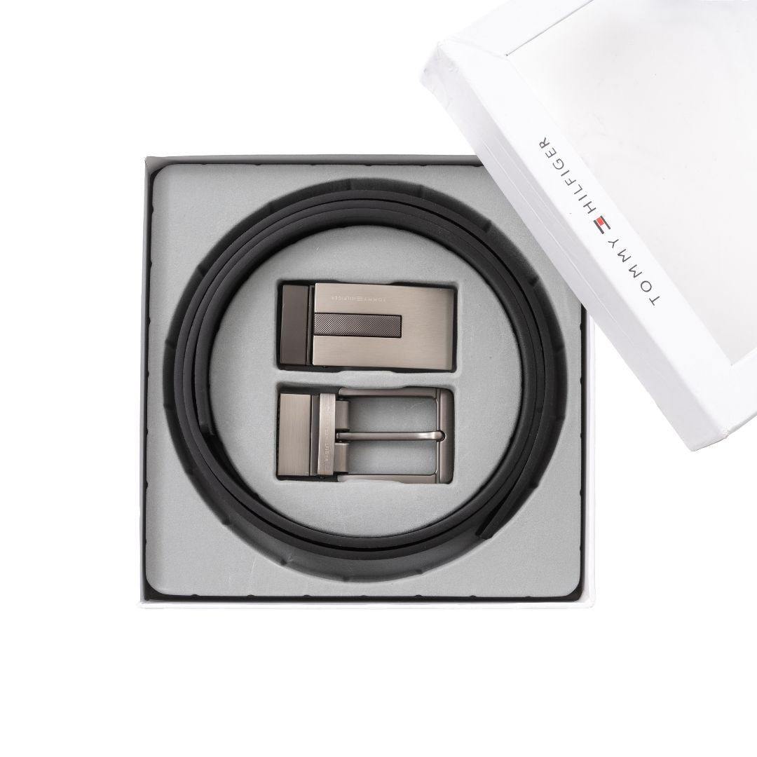 Tommy Hilfiger Reversible Leather Belt with Two Buckles – Black/Brown