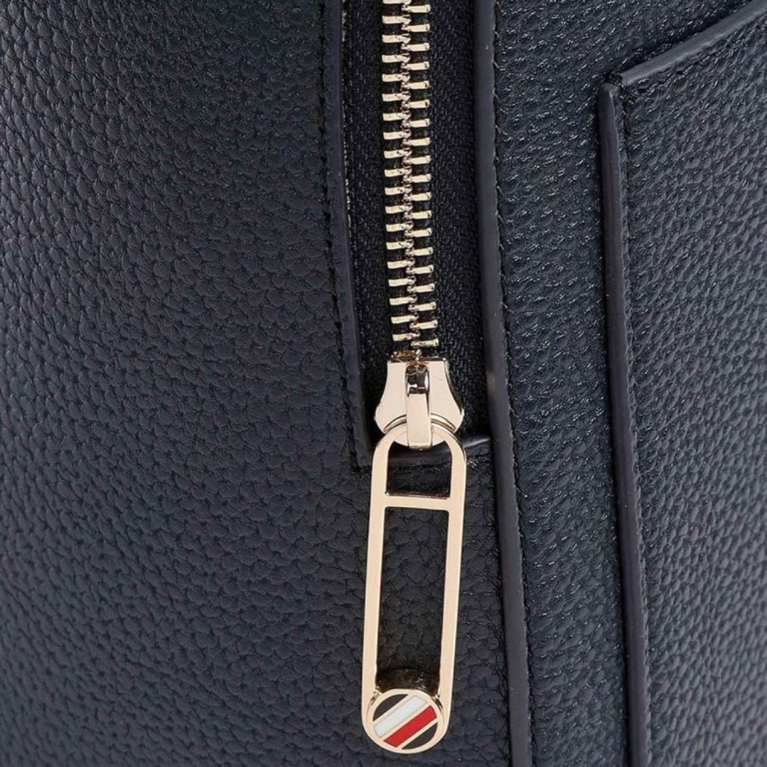 Tommy Hilfiger Th Emblem Backpack Corp AW0AW14216-DRKNVY - Dark Navy