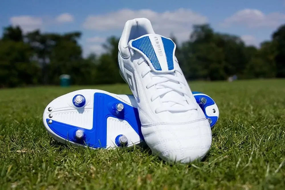 how to Purchase Football shoes in Egypt?