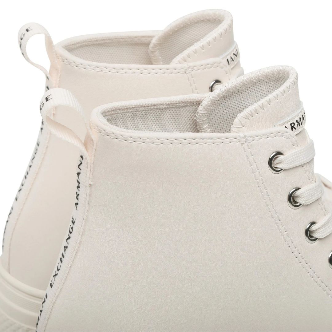 ARMANI EXCHANGE Lace-Up Boots Womens XDZ021-OFFWHT