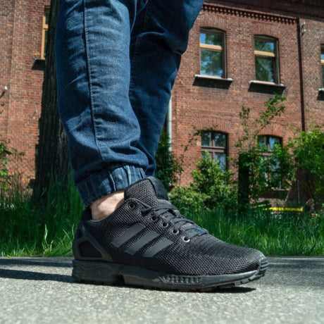 Adidas zx flux triple black 3m best sale