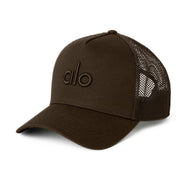 Alo Yoga Cotton District Trucker Hat - Brown