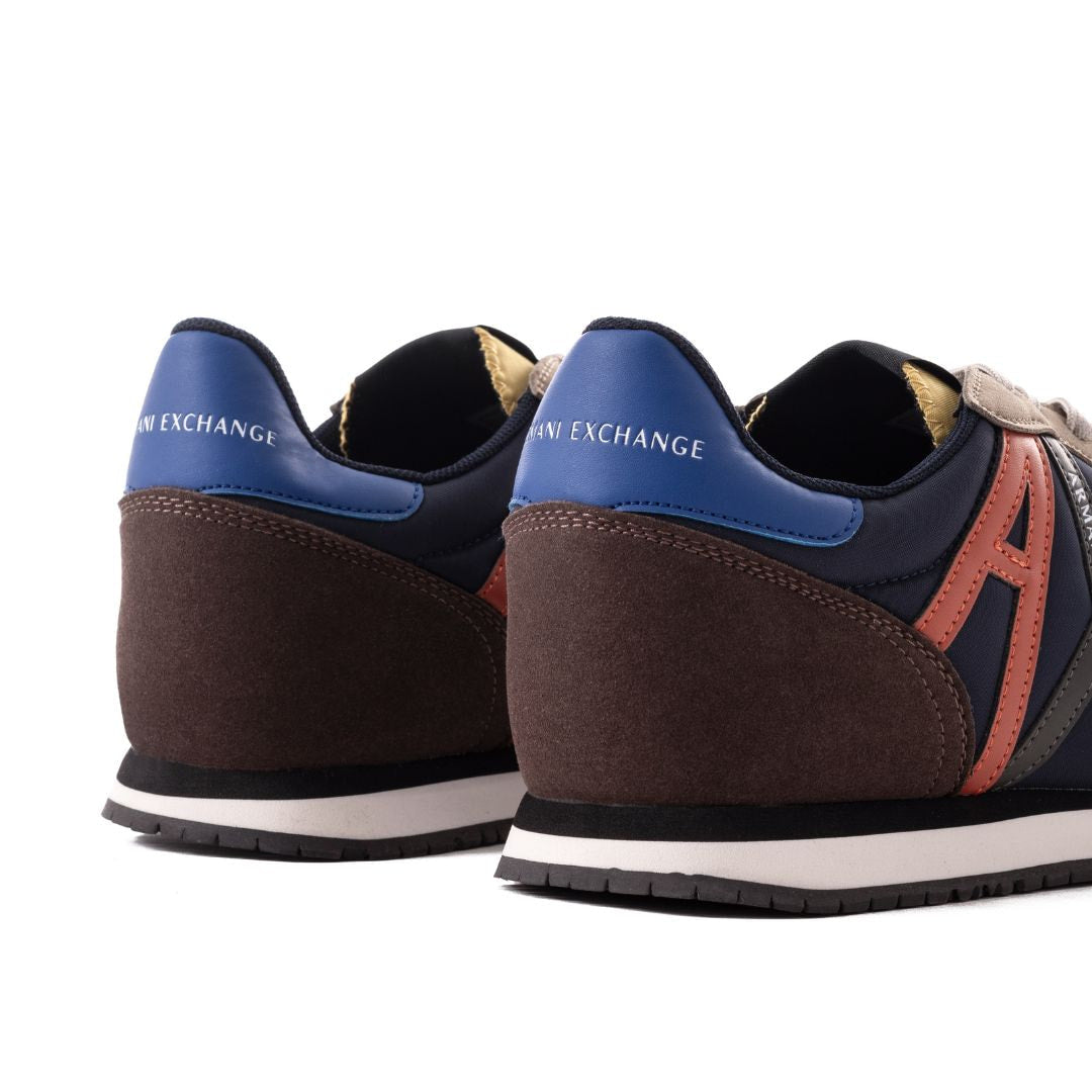 ARMANI EXCHANGE Logo Lace-Up XUX017 Sneakers - BRNORG