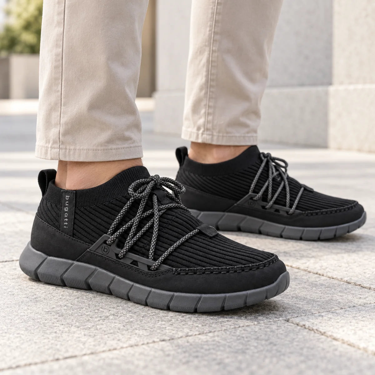 Bugatti Men’s Low top Running Shoes 200-BLK - Black / 42
