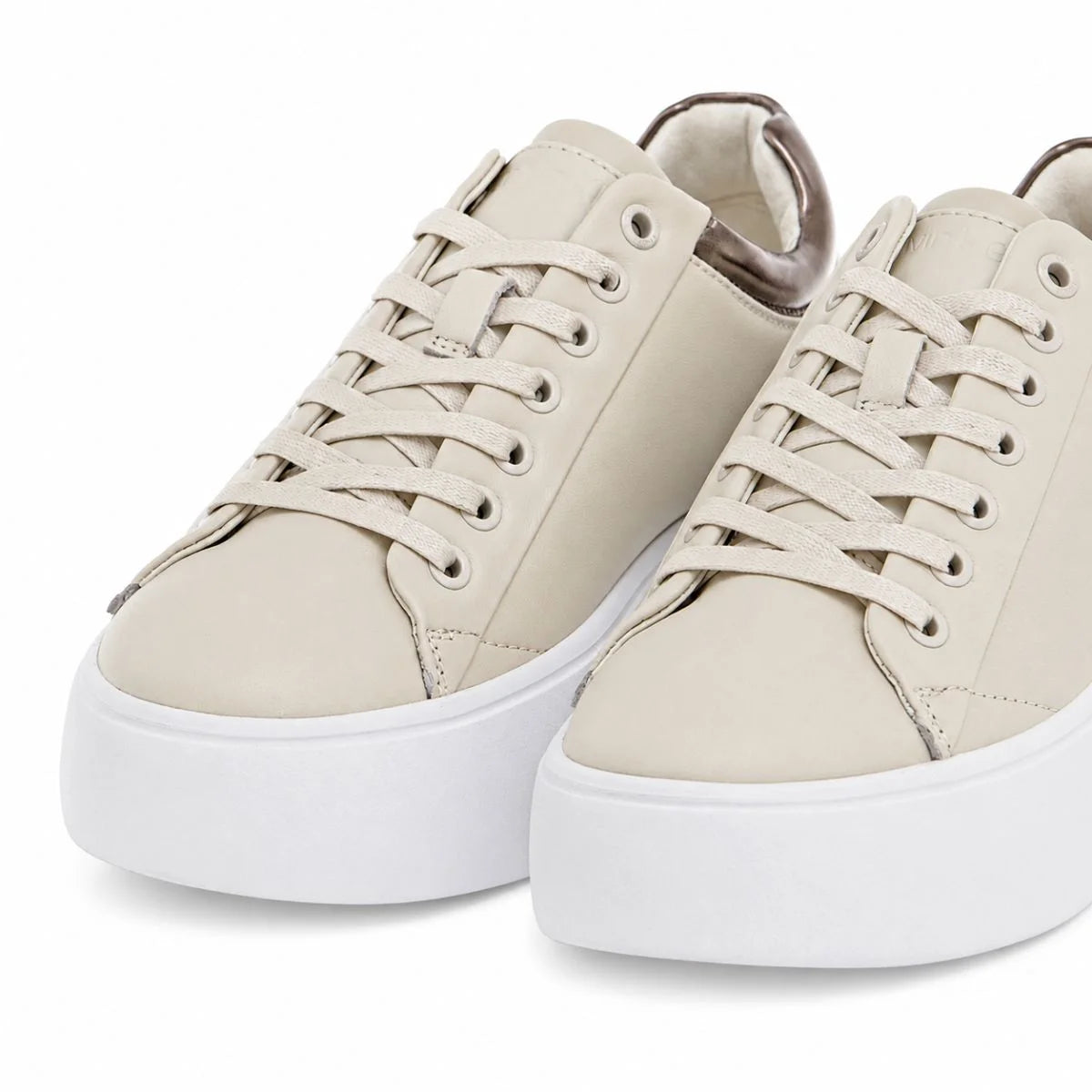 Calvin Klein CUPSOLE Leather Sneakers Women HW0HW01886 - CRM