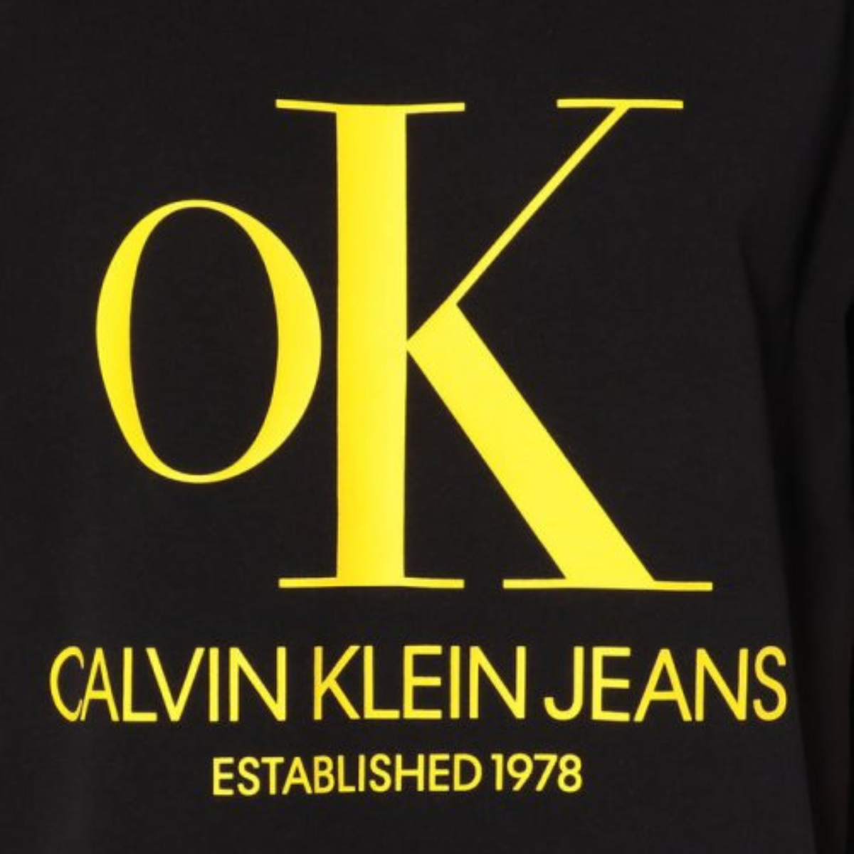 Calvin Klein Jeans OK Logo Print T-Shirt - BLK
