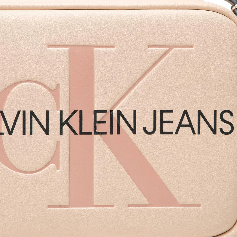 Calvin Klein Jeans Sculpted Camera Bag - Bags