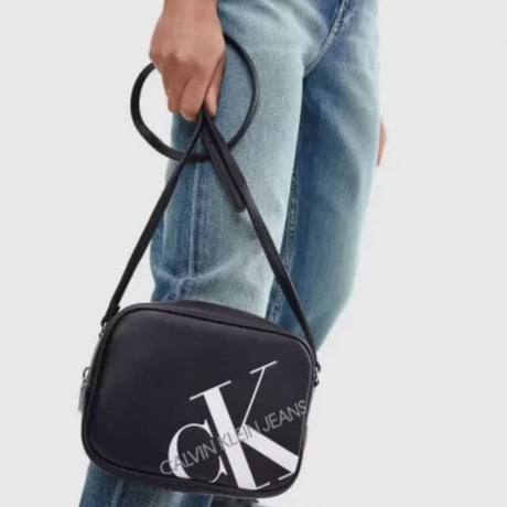 Calvin Klein Jeans Sculpted Camera bag K60K606854-BLK - Black - Bags