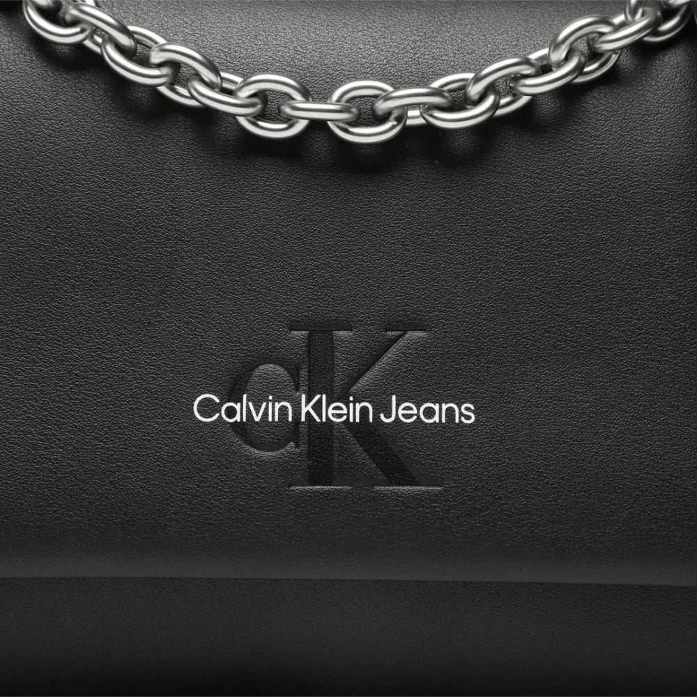 Calvin Klein Jeans Sculpted Ew Flap Conv25 Chain Handbag K60K610562-BLK - Black