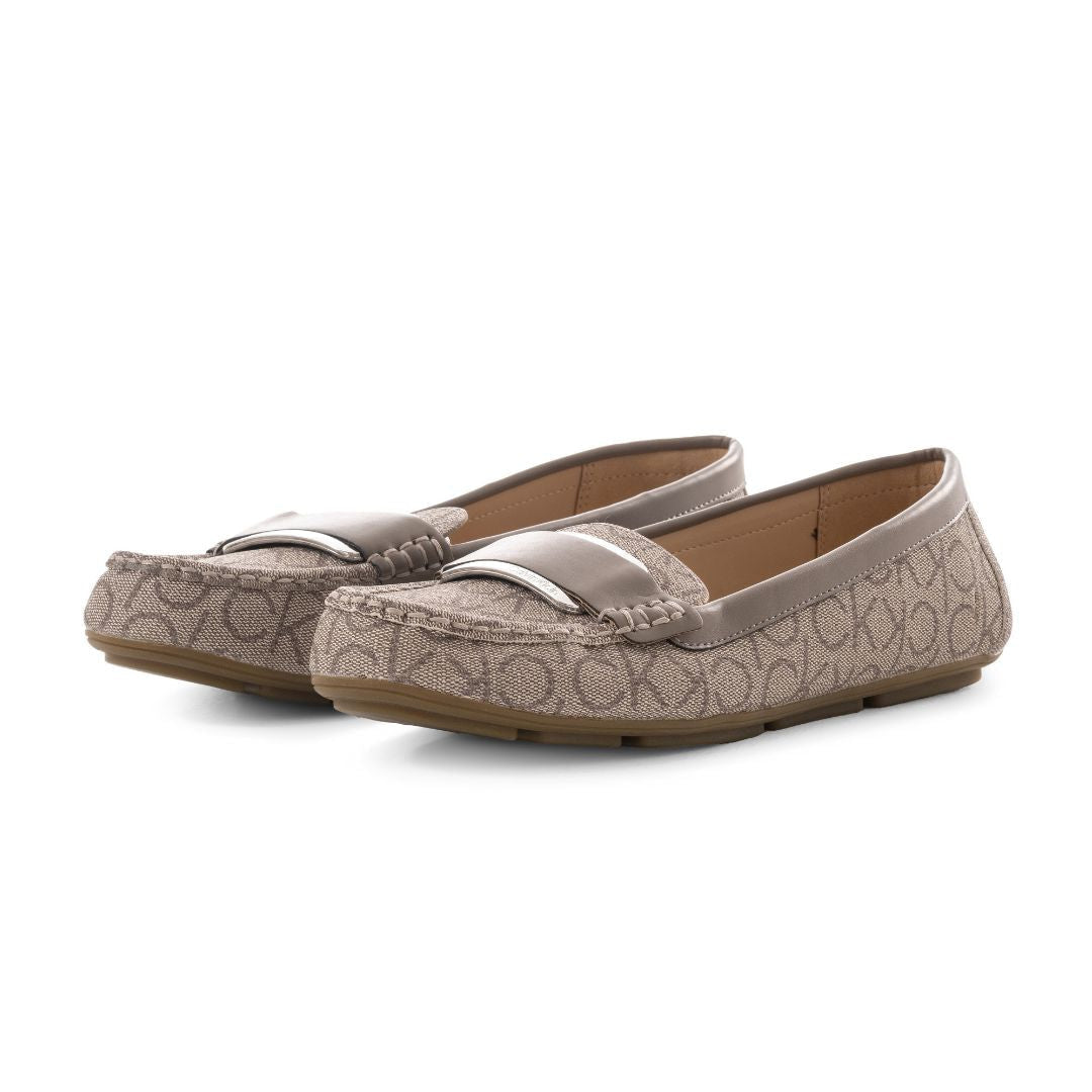 Calvin Klein Leonie Monogram Loafers Women - BEG