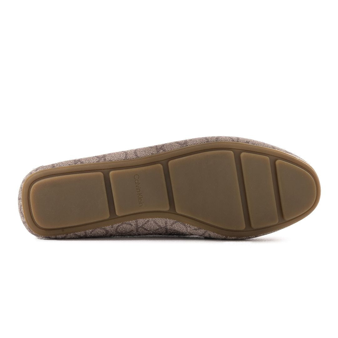 Calvin Klein Leonie Monogram Loafers Women - BEG