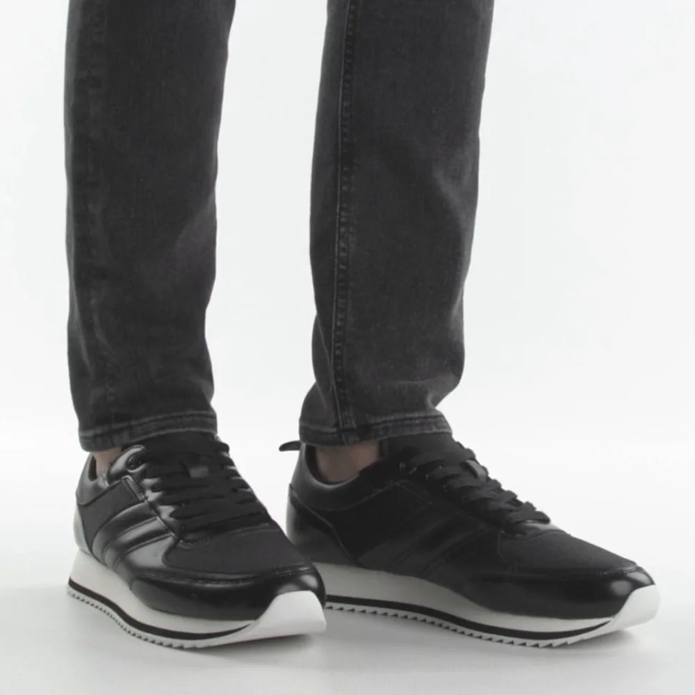 Calvin Klein Low Top Lace Up Jaq Mono Trainer HM0HM01343-BLKWHT - 44 / Black - Shoes