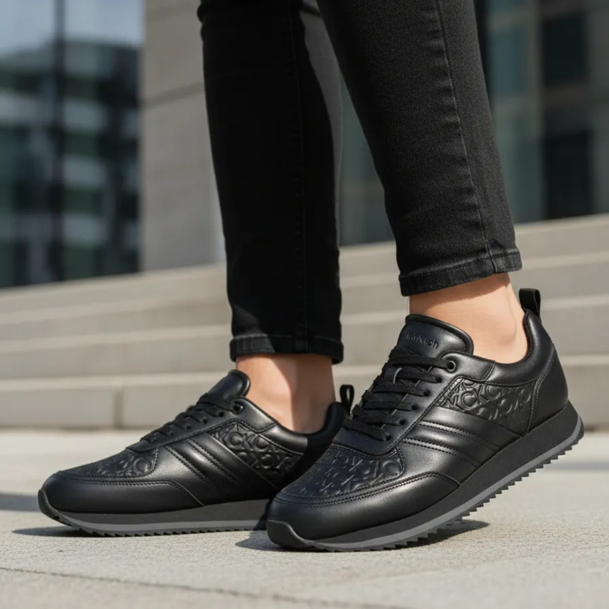 Calvin Klein Low Top Lace Up Mono HM0HM01423-BLK