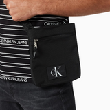 Calvin Klein Micro Flat Pack Black - BLK - Black