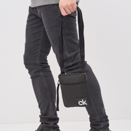 Calvin Klein Shoulder Bag Flat Pack S K50K506014 - BLK - Black