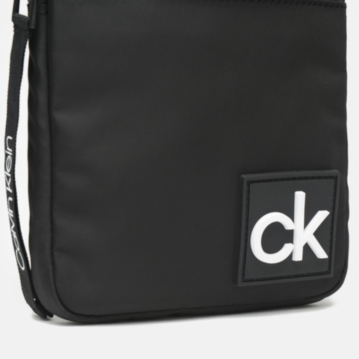 Calvin Klein Shoulder Bag Flat Pack S K50K506014 - BLK - Black