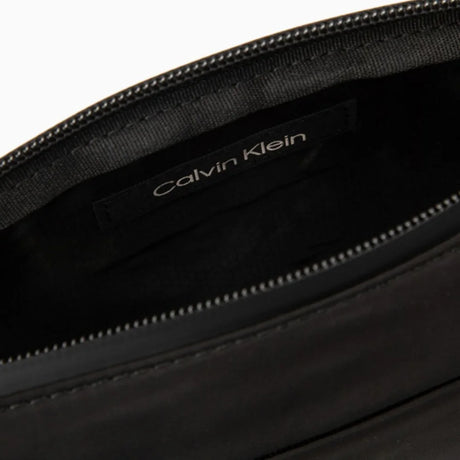 Calvin Klein Simple Zipper 3D LOGO Adjustable Shoulder Strap Waist Bag PH0510-BLK - Black