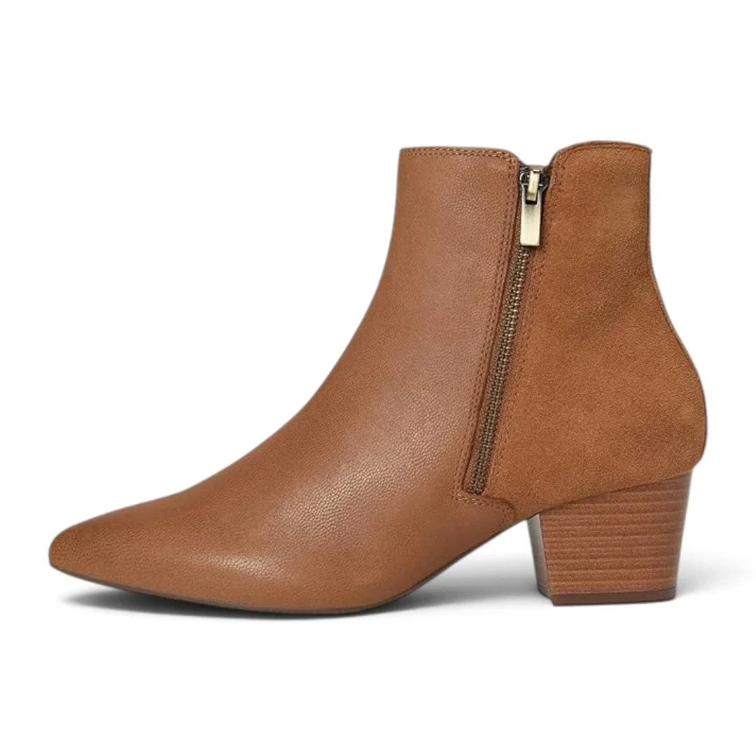 Clarks Ellanie Vibe Ankle Boot - TAN