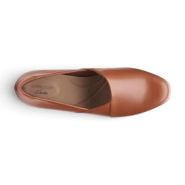 Clarks Slip-On Loafer Pump - TAN