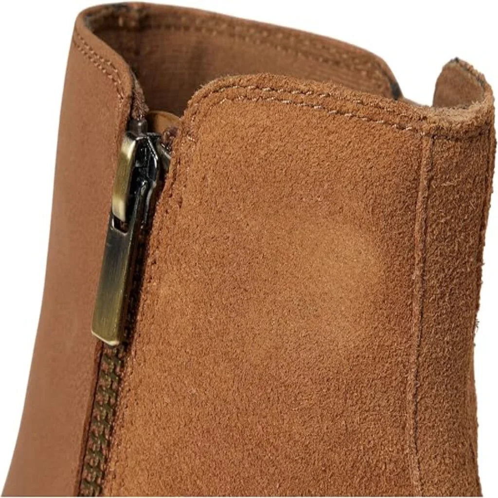Clarks womens Ellanie Vibe Ankle Boot - TAN