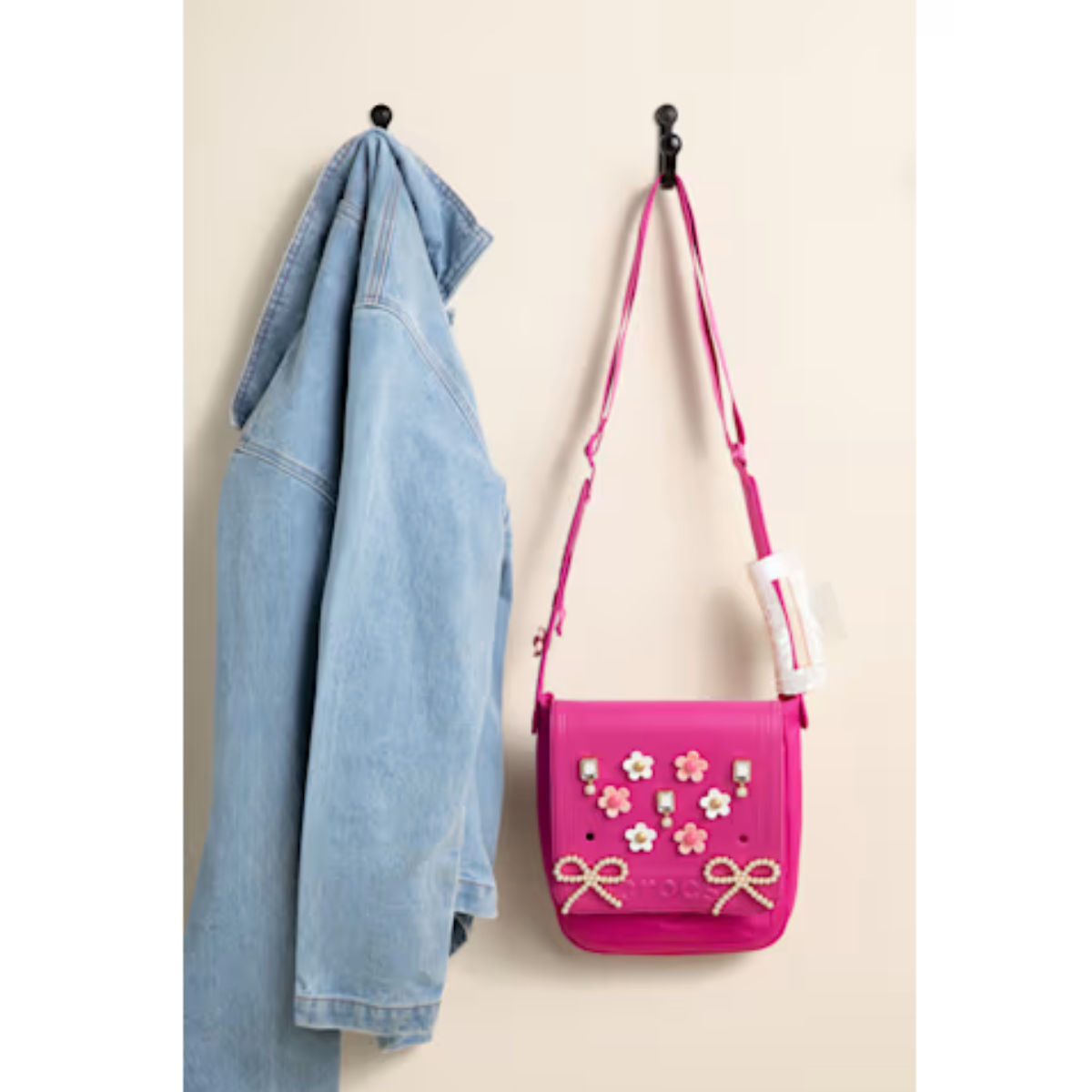 Crocs Classic Crossbody Bag - PNK - Pink
