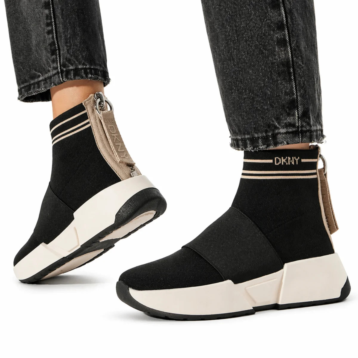 DKNY MARINI SLIP ON SNEAKER Women - BLK