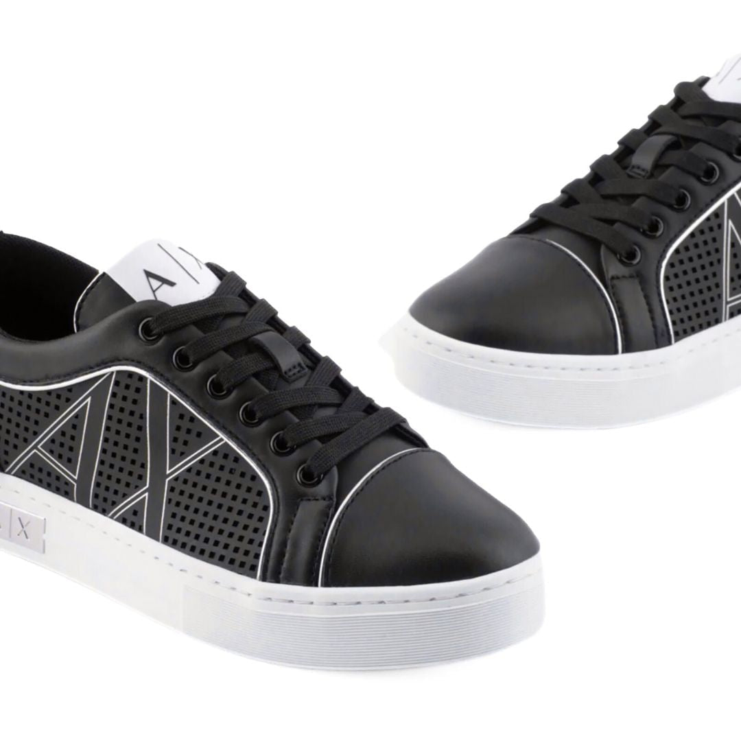 EMPORIO ARMANI Zar Low Trainer Women X3X206-BLK - Black / 39