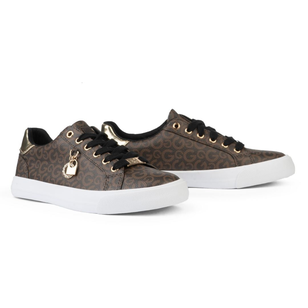 GBG Los Angeles Oddly Sneakers Women - BRNGLD