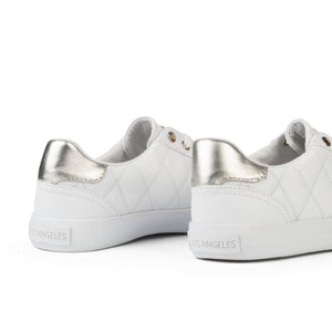 GBG Los Angeles Ordonna Sneakers Women - WHTSLV
