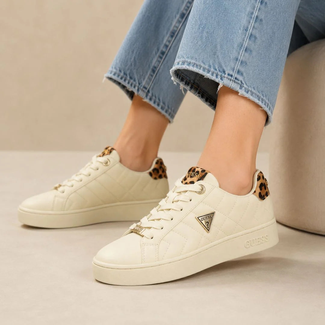 GUESS Bennly Sneakers Women - OFFWHT