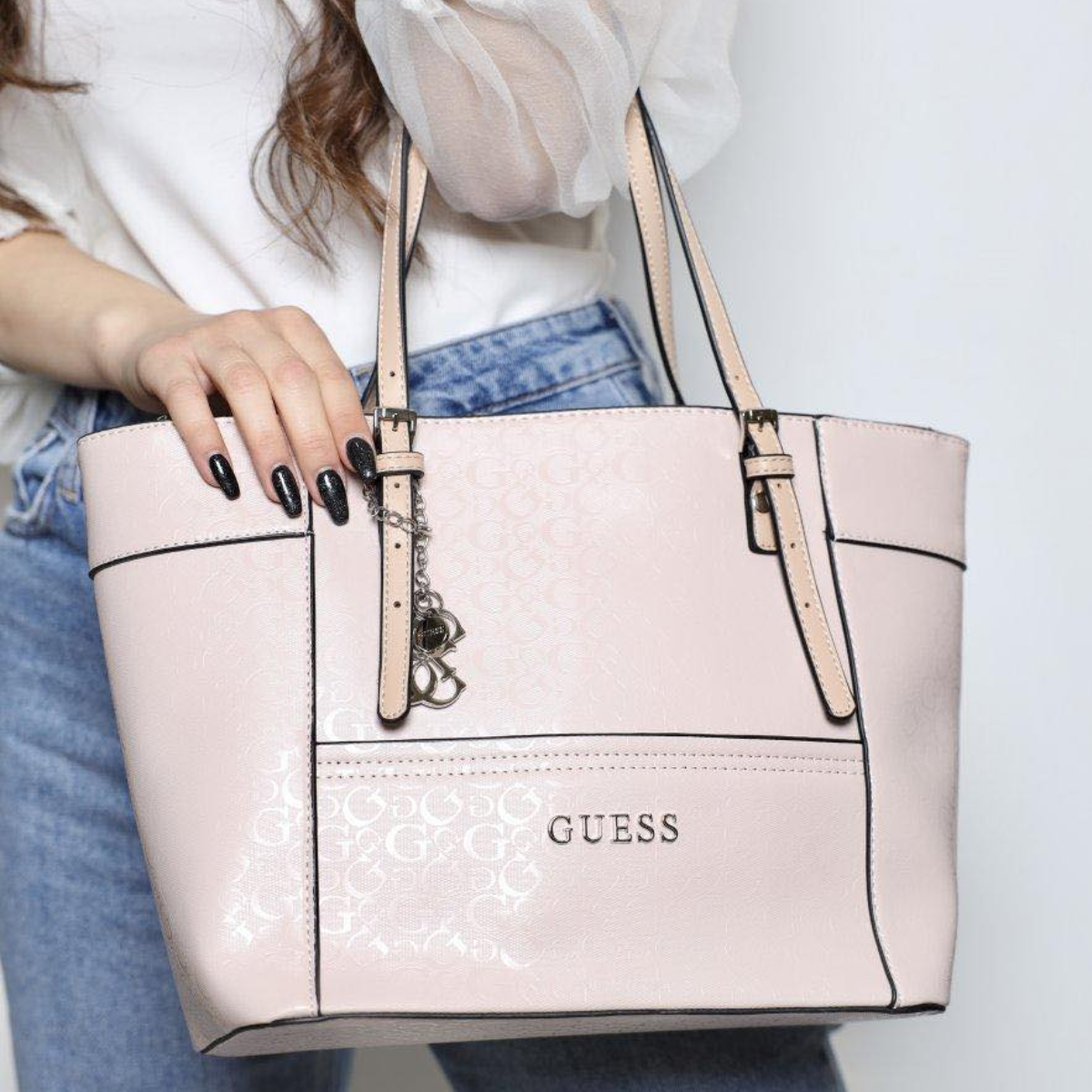 GUESS Delaney Medium Classic Tote Handbag Women - BEG - Beige