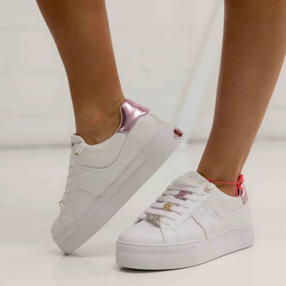 GUESS Giella 4G Peony Logo Sneakers Women - WHTRSE