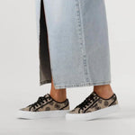 GUESS Jelexa 4G Logo Sneakers Women - BEG