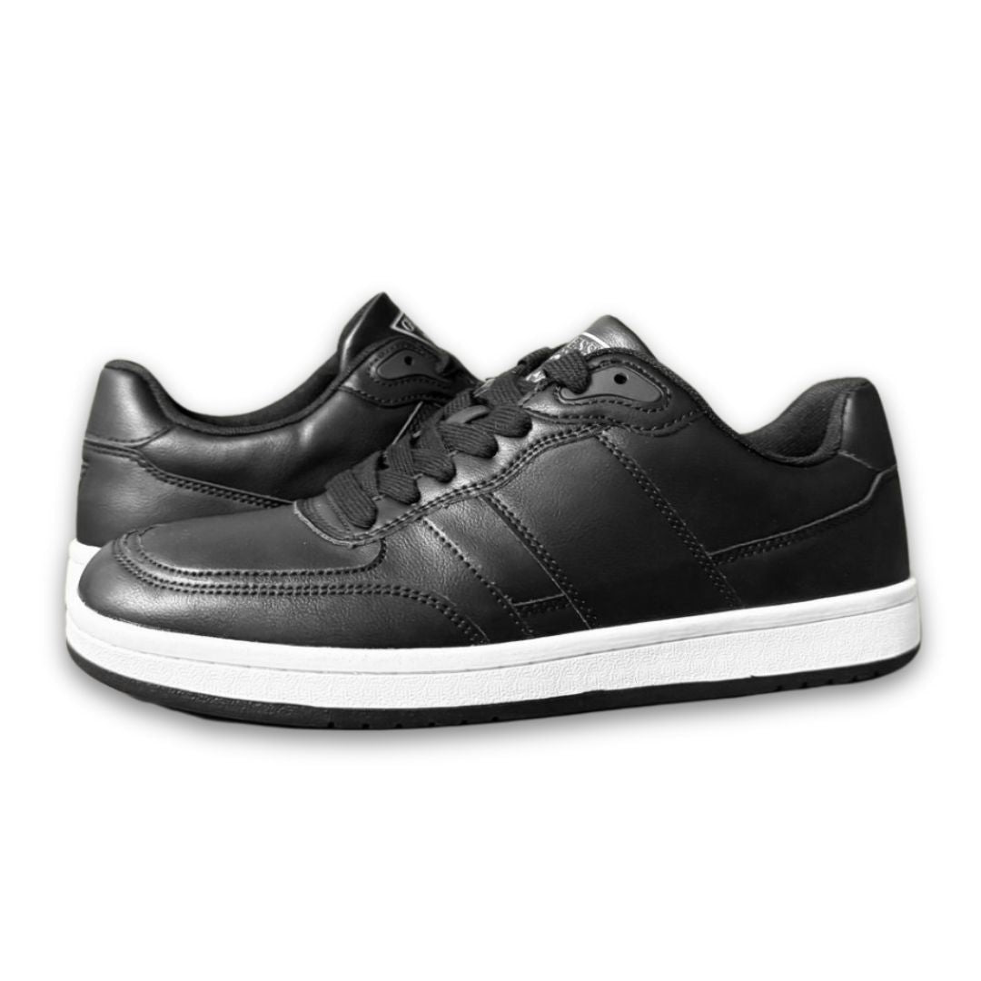 GUESS Lelek Sneakers Men - BLK - Black / 41.5 / M
