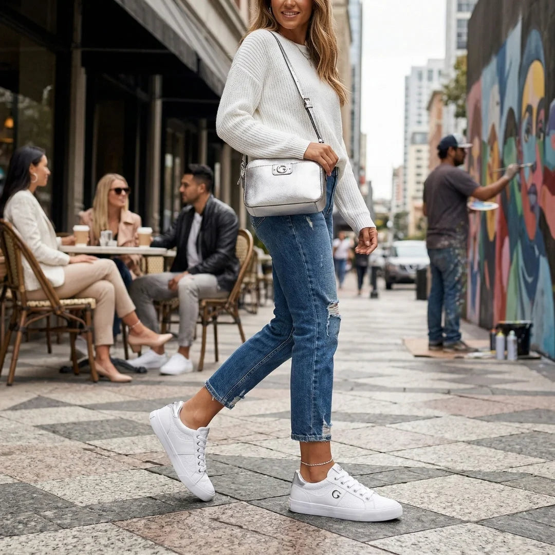 GUESS Olanda Monogram Sneakers Women - WHT