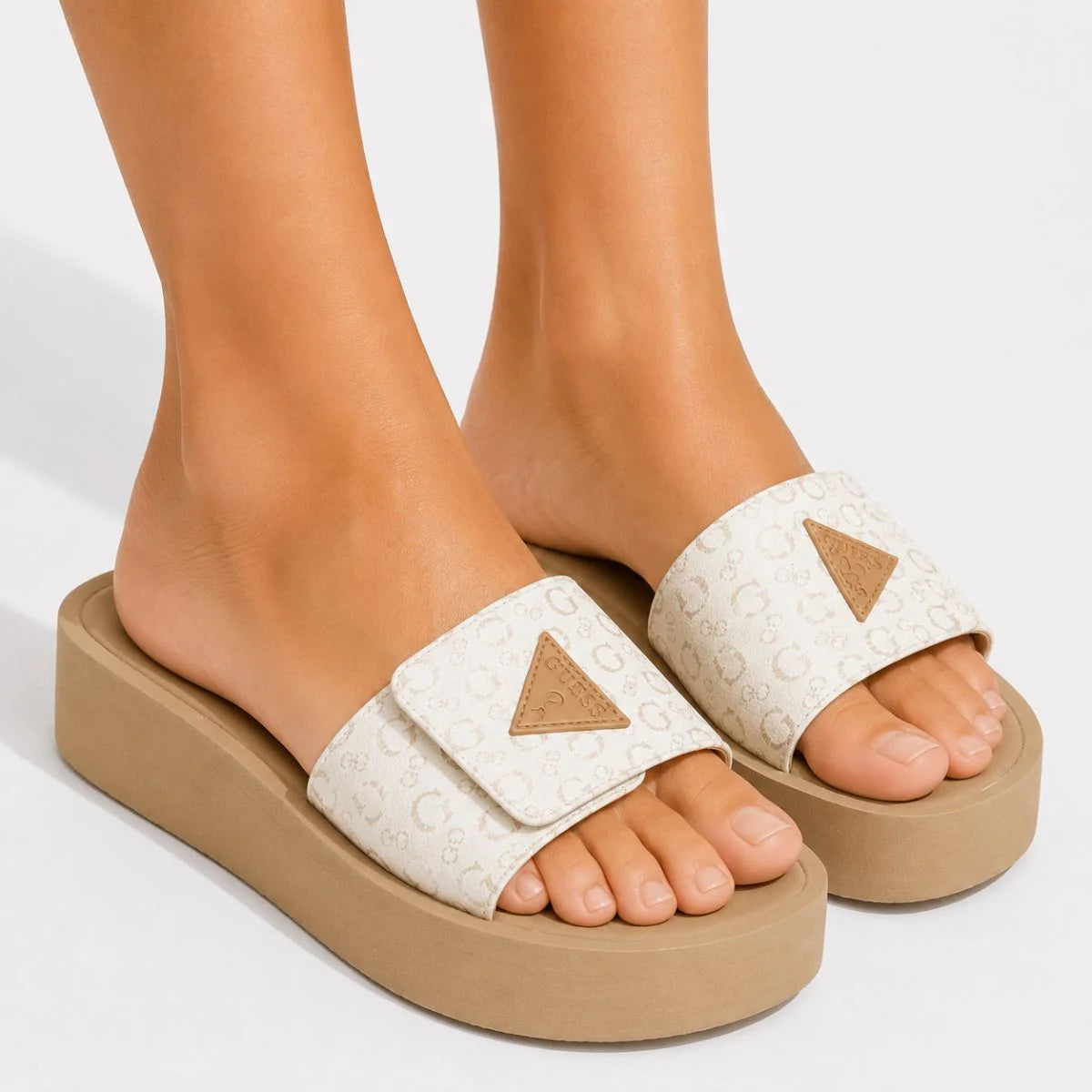 GUESS Zia Platform Sandals Women - OFFWHT