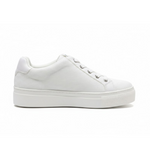 KARL LAGERFELD PARIS Cedar Low Top Sneakers Women - WHT