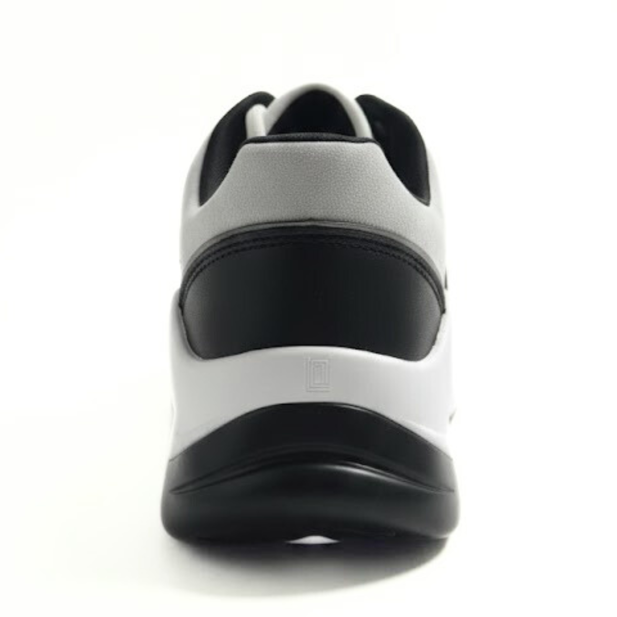 KARL LAGERFELD PARIS Coty Everyday Lace Up Sneakers Women - WHTGRY