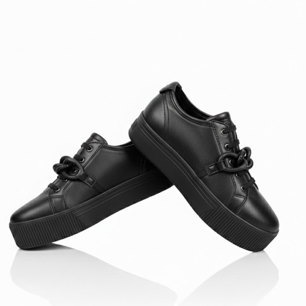 KARL LAGERFELD PARIS VIALA Sneakers Women - BLK