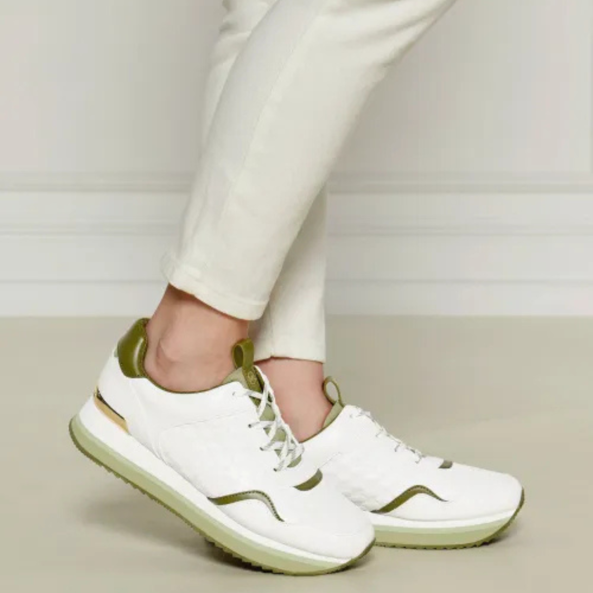 Michael Kors Gertie Trainer Sneakers Women - WHTOLV - White-Olive / 37.5