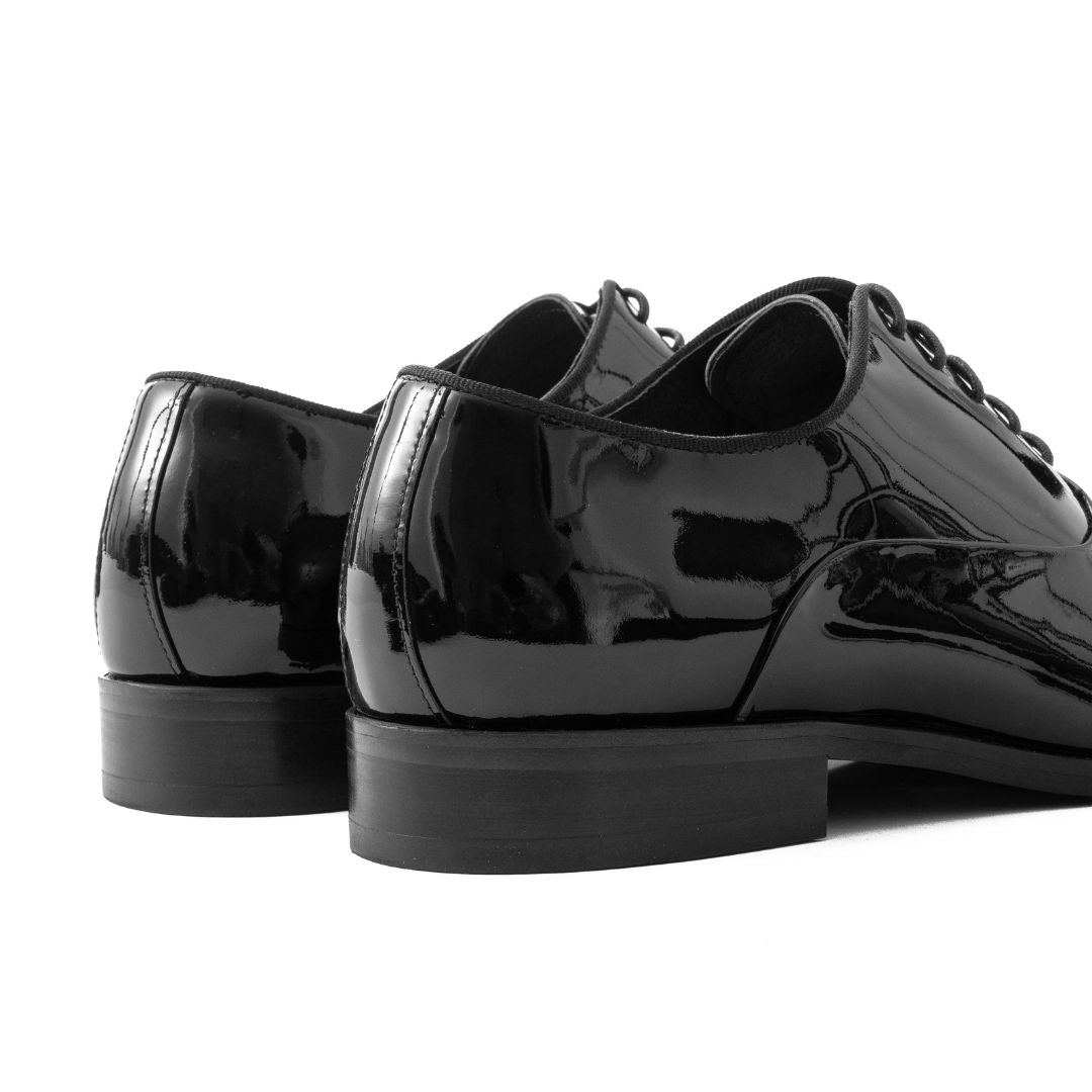 OURTHREE John Patent Leather Oxfords Men - BLK