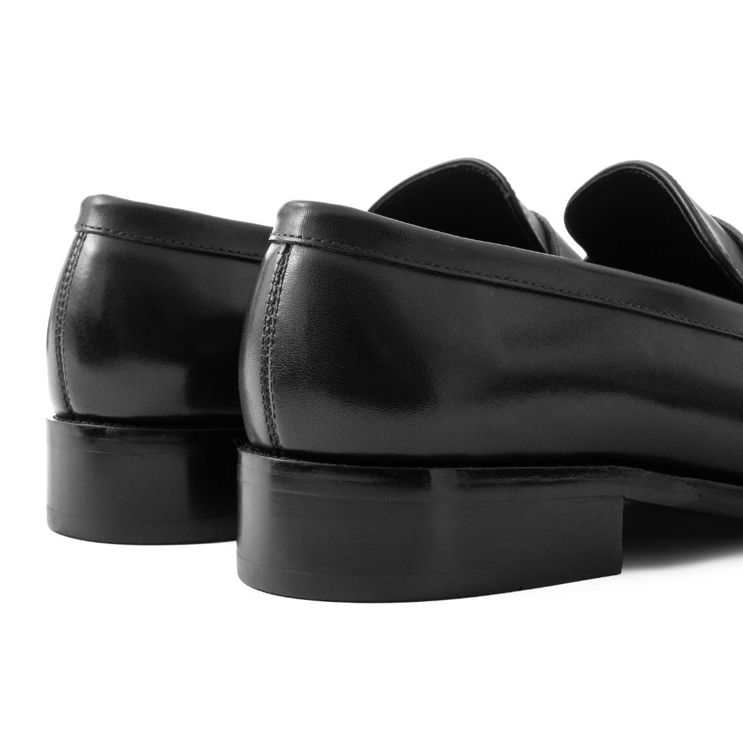 OURTHREE Roger Leather Loafers Men - BLK