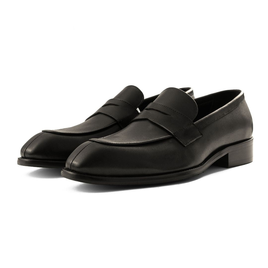 OURTHREE Roger Leather Loafers Men - BRN