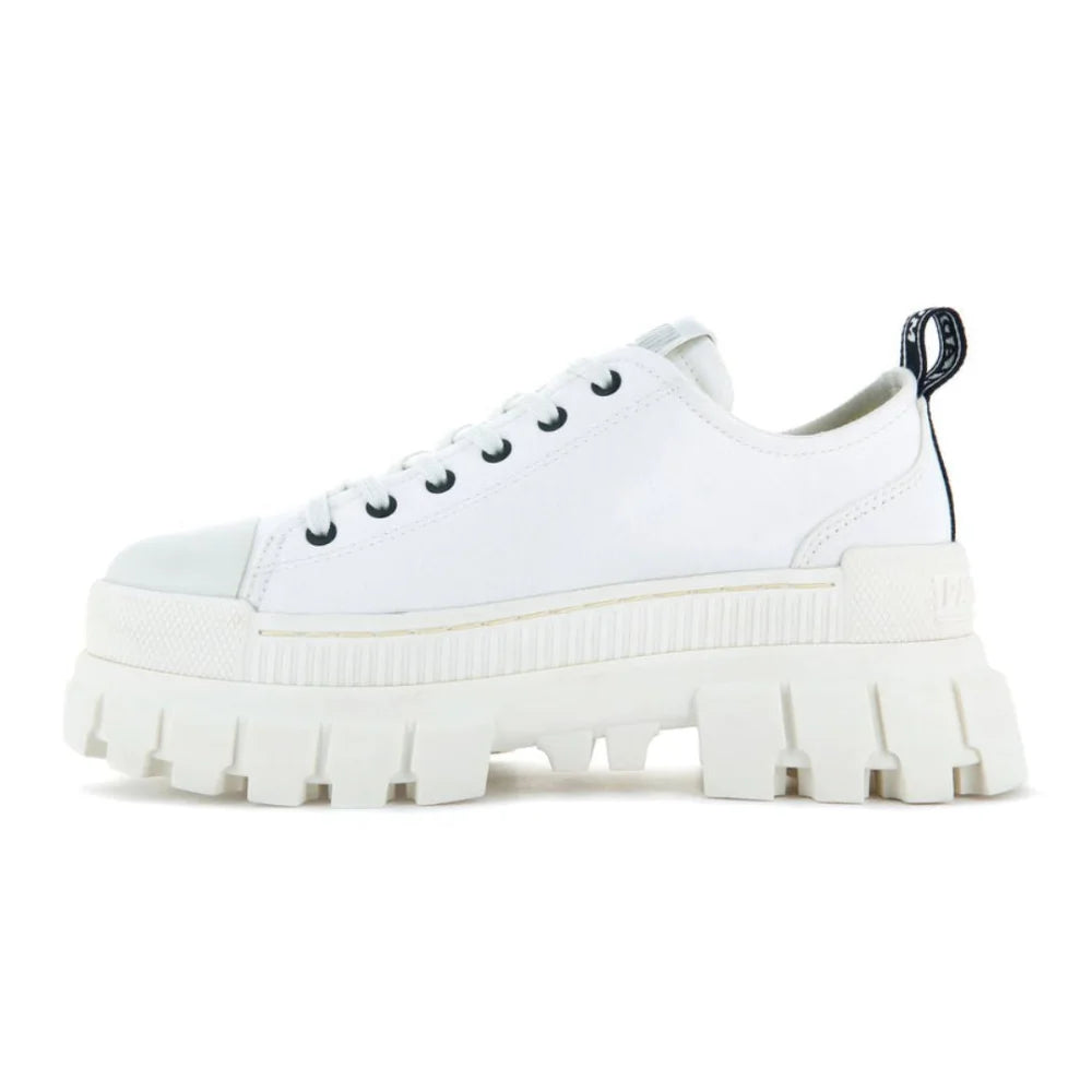 PALLADIUM REVOLT LO TX 97243-116 - White / 37